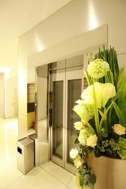 Hotel 99 Pusat Bandar Puchong Buitenkant foto