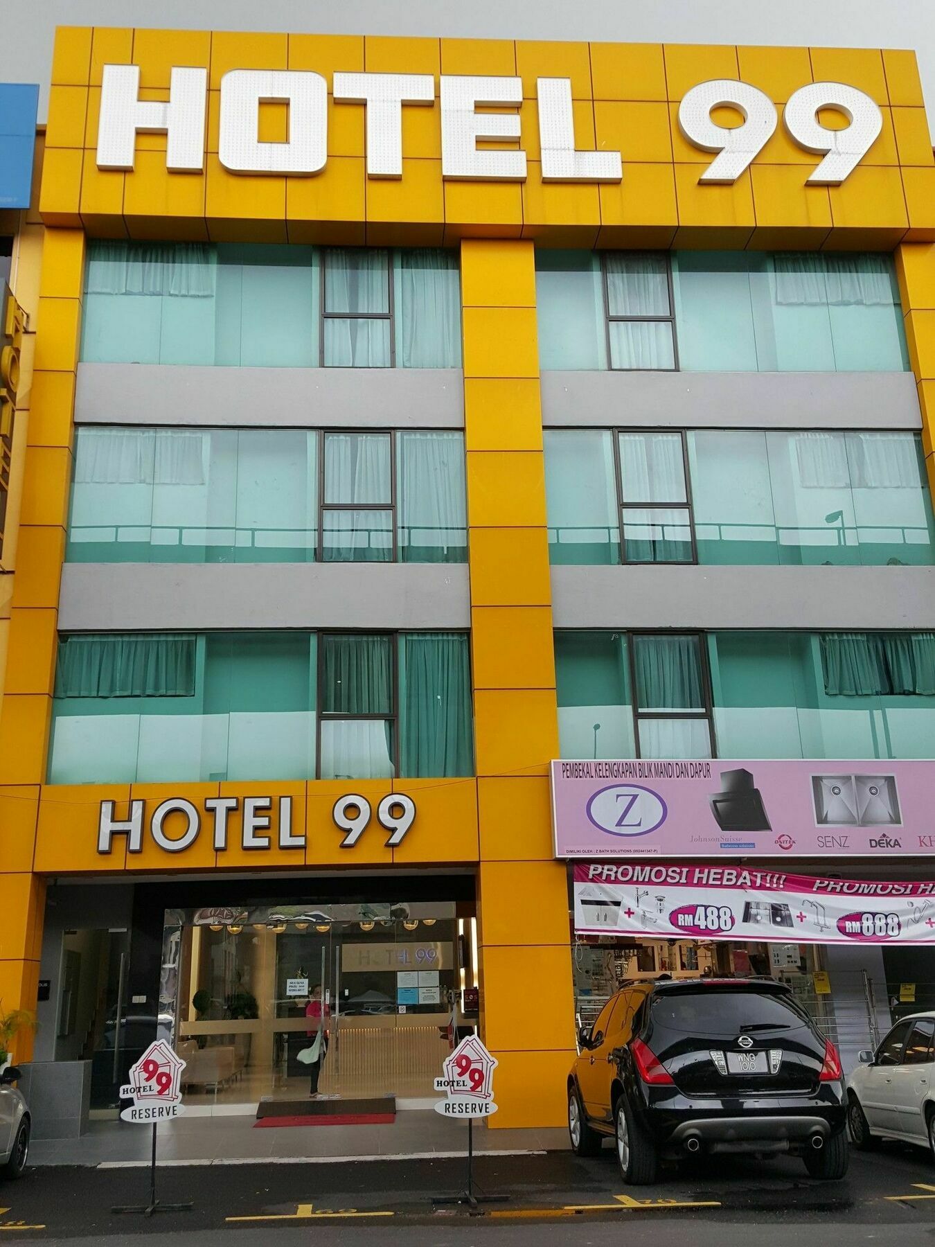 Hotel 99 Pusat Bandar Puchong Buitenkant foto